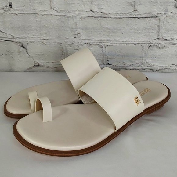 MICHAEL KORS 'AUGUST' LEATHER TOE-RING SLIP-ON SLIDE SANDALS IVORY TUSK 8 - Picture 4 of 16